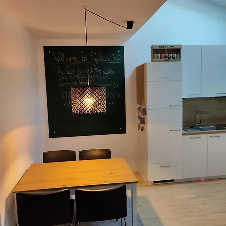 Julian's Flat Ruhig Und Zentral Kongress-graz *